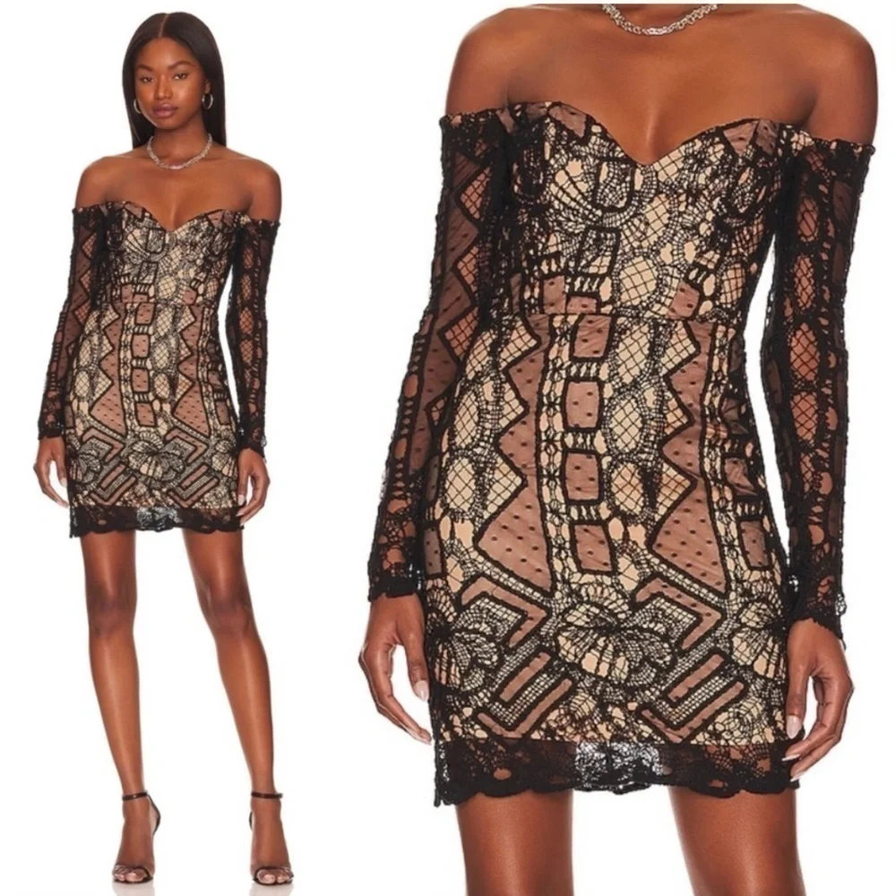 Bardot Zendaya Mini Lace Dress in Black Sz. Medium NWT